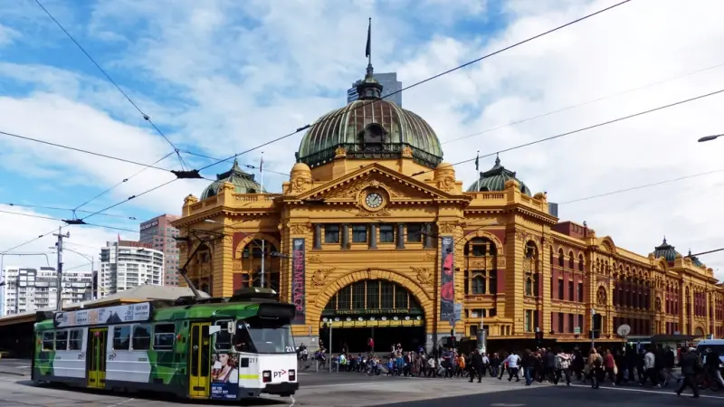A Melbourne tram passing Flinders Street Station